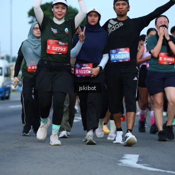 Runner Photo 3695307
