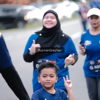Runner Photo 3695311