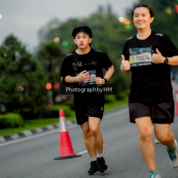 Runner Photo 3695323