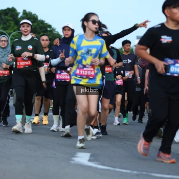 Runner Photo 3695333