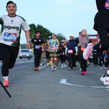 Runner Photo 3695357