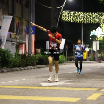 Runner Photo 3695359