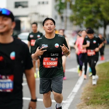Runner Photo 3695376