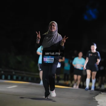 Runner Photo 3695378