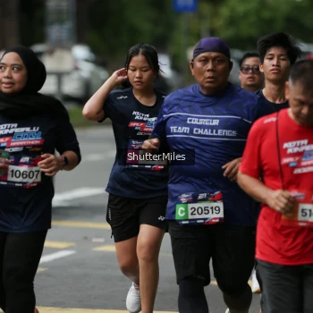 Runner Photo 36954