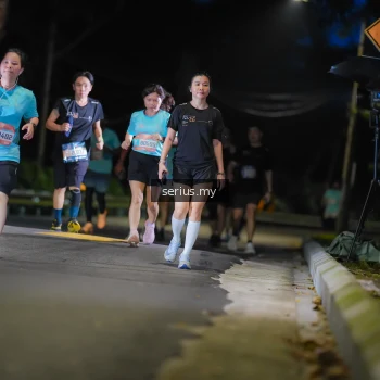 Runner Photo 3695400