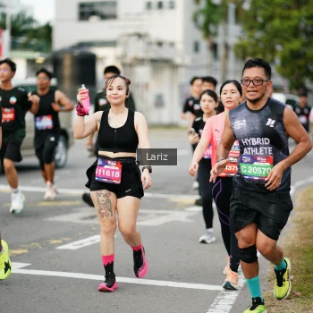 Runner Photo 3695411