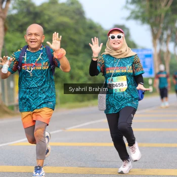 Runner Photo 3695414