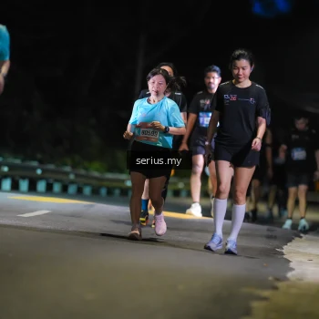 Runner Photo 3695444
