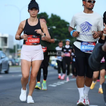 Runner Photo 3695446