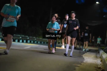 Runner Photo 3695454
