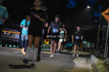 Runner Photo 3695509