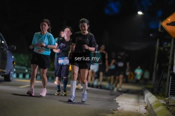 Runner Photo 3695510