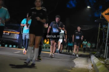 Runner Photo 3695512
