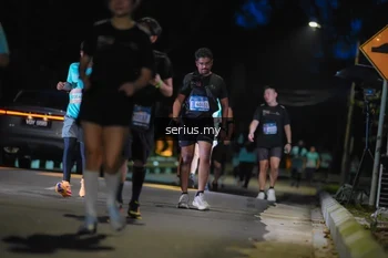 Runner Photo 3695529