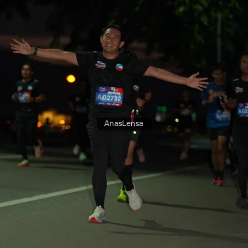 Runner Photo 3695534