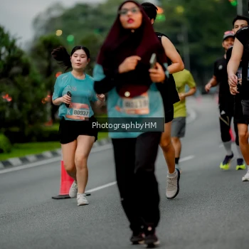 Runner Photo 3695537