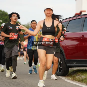 Runner Photo 3695541