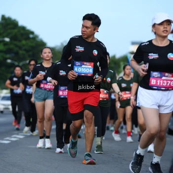 Runner Photo 3695542