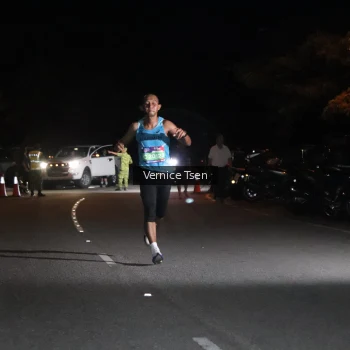Runner Photo 3695548