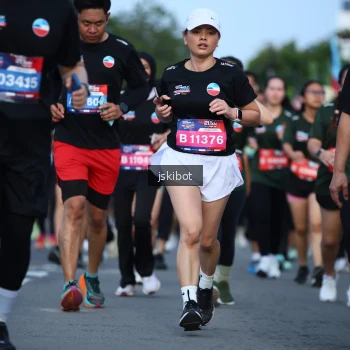 Runner Photo 3695549