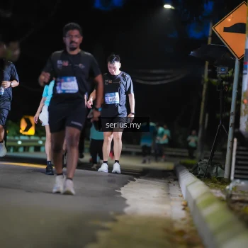 Runner Photo 3695557