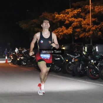 Runner Photo 3695563