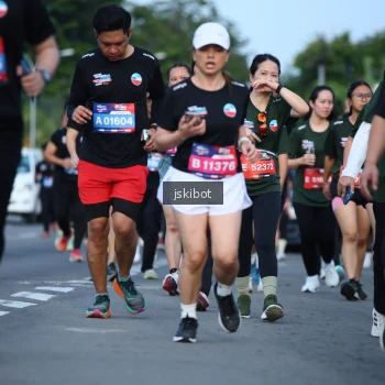 Runner Photo 3695564