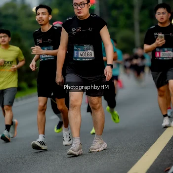 Runner Photo 3695576