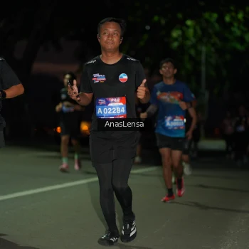 Runner Photo 3695579