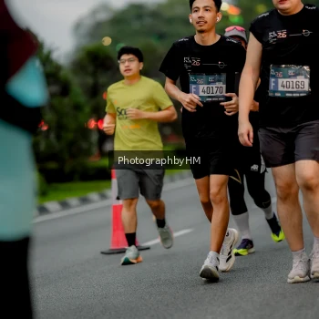 Runner Photo 3695596