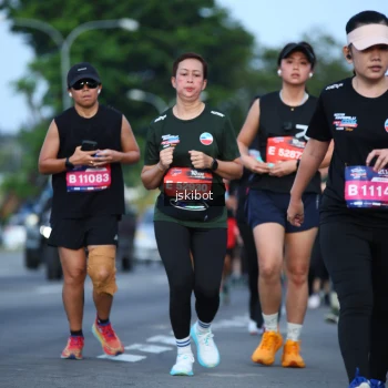 Runner Photo 3695626