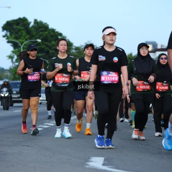Runner Photo 3695627
