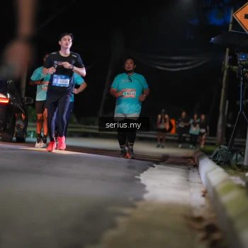 Runner Photo 3695634