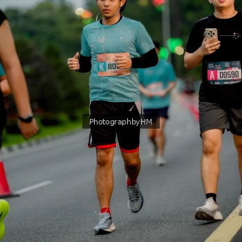 Runner Photo 3695635