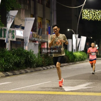 Runner Photo 3695650