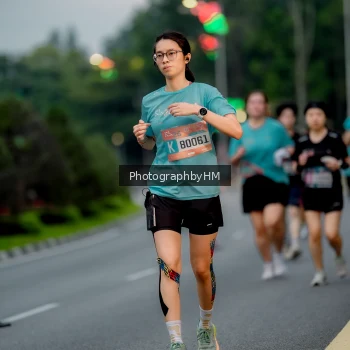 Runner Photo 3695682