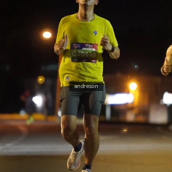 Runner Photo 3695693