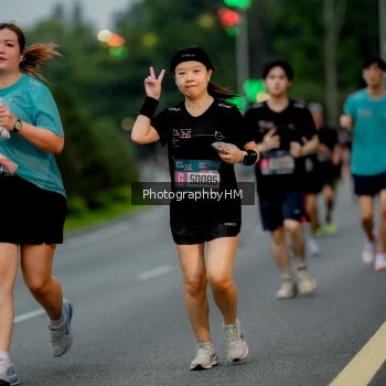 Runner Photo 3695694