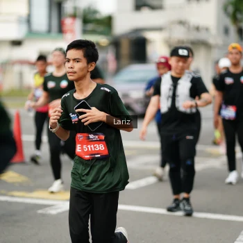 Runner Photo 3695695