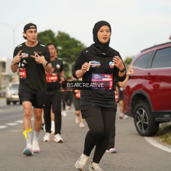 Runner Photo 3695698
