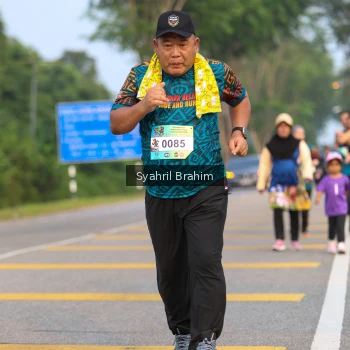 Runner Photo 3695700
