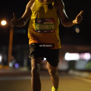 Runner Photo 3695701