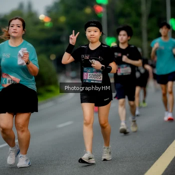 Runner Photo 3695704