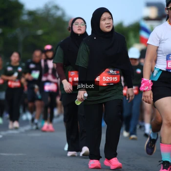 Runner Photo 3695739