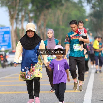 Runner Photo 3695742