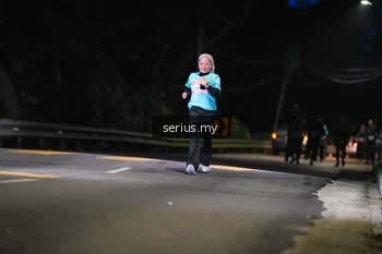 Runner Photo 3695744