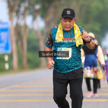 Runner Photo 3695760