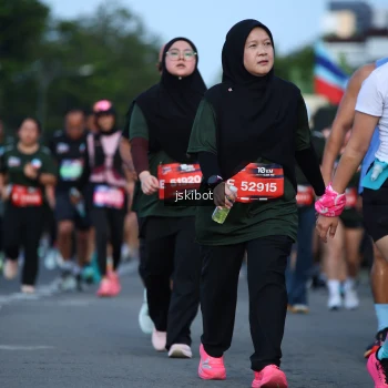 Runner Photo 3695766