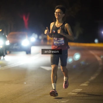 Runner Photo 3695785